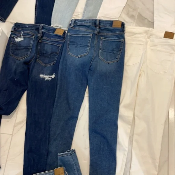 American eagle bundle jeans size 2